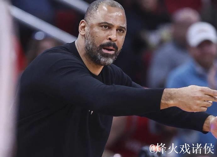 阿门无球犯规火箭挑战失败,乌度卡怒斥:这到底搞什么? 阿门无球犯规火箭挑战失败,乌度卡怒斥:这到底搞什么?